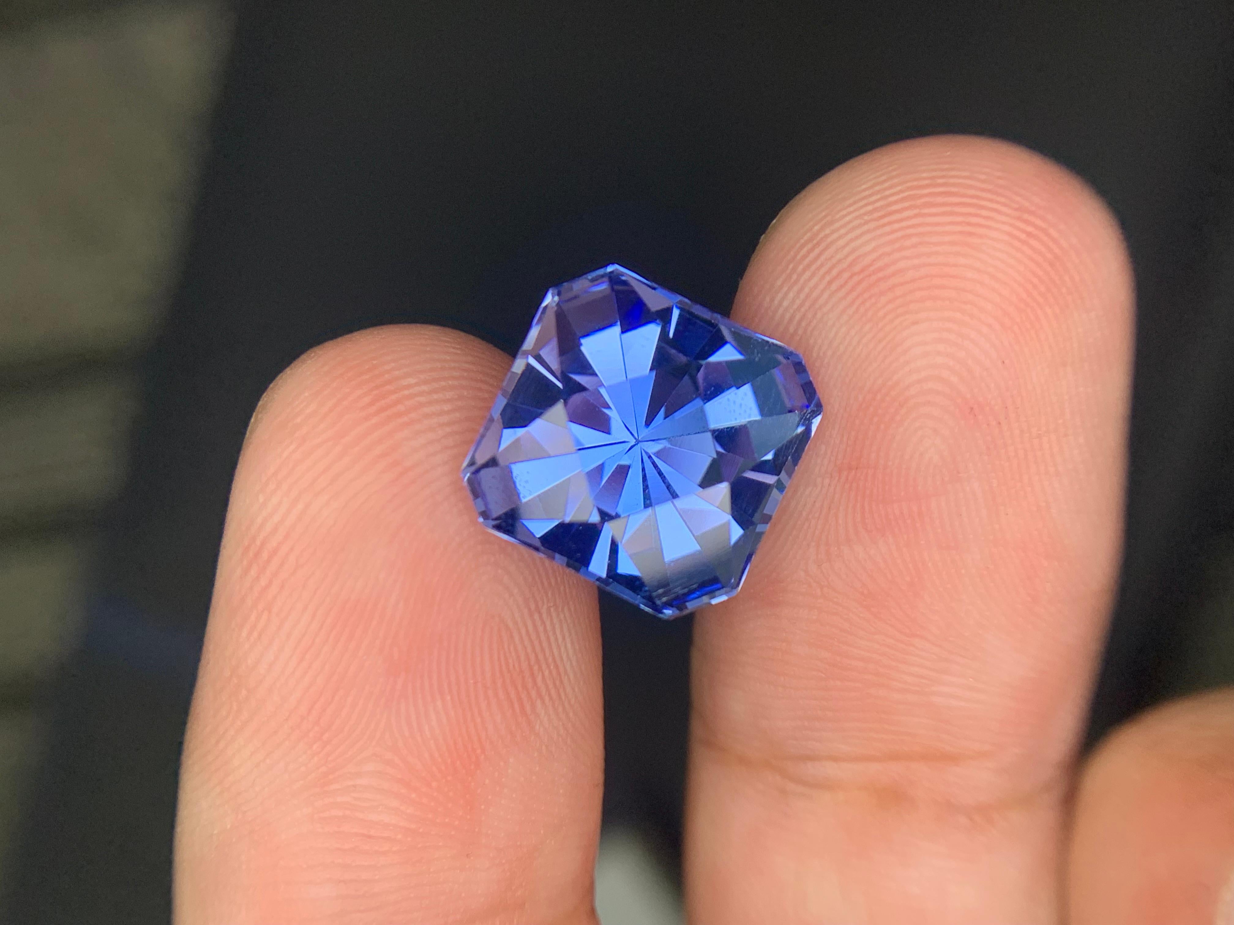 6.75 Carats Aigue-marine en vrac Goshenite Pierre précieuse naturelle Unisexe en vente