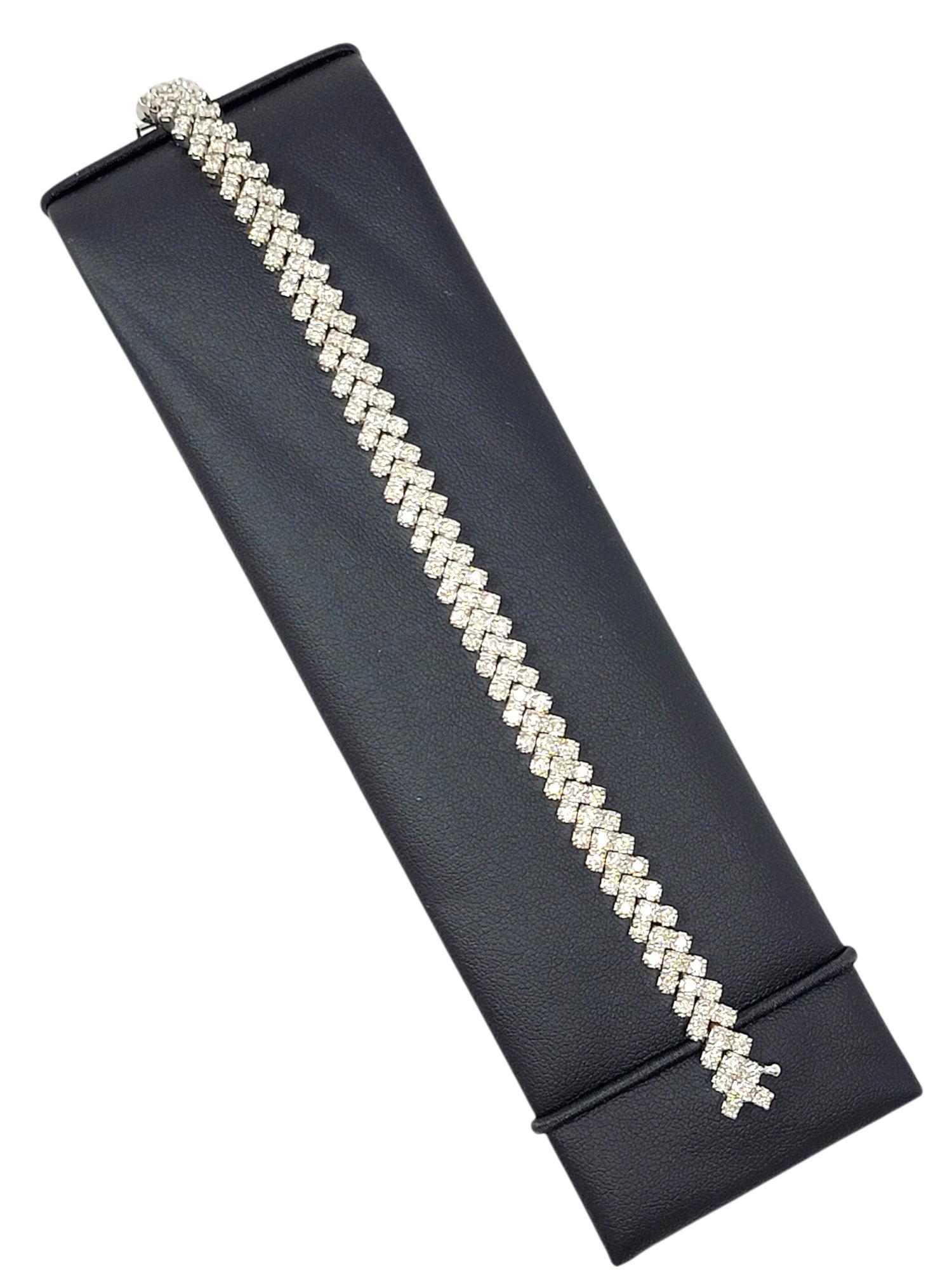 6,75 quilates de diamante redondo natural Chevron Pulsera Link de oro blanco de 14 quilates en venta 6