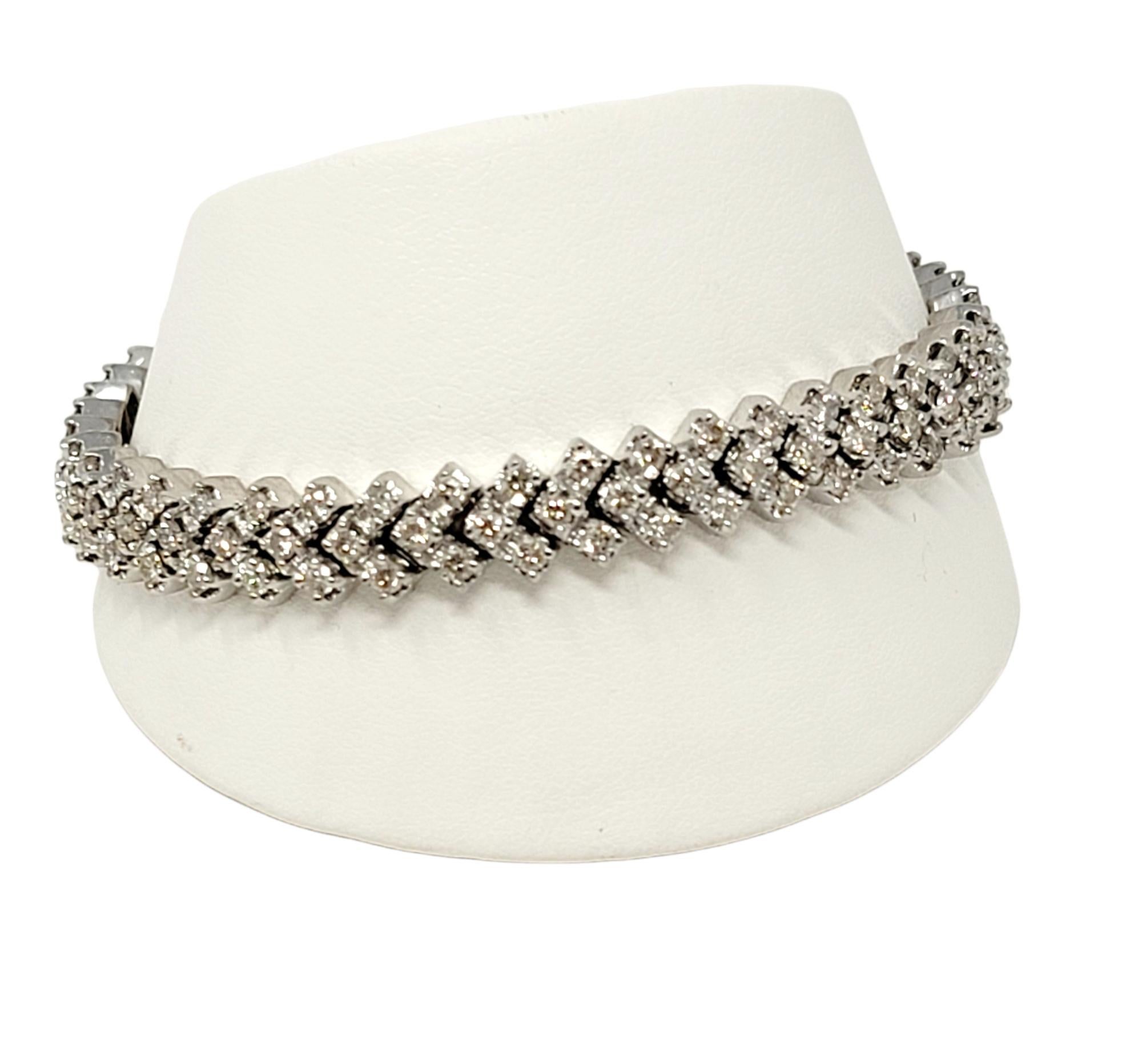 6,75 quilates de diamante redondo natural Chevron Pulsera Link de oro blanco de 14 quilates en venta 7