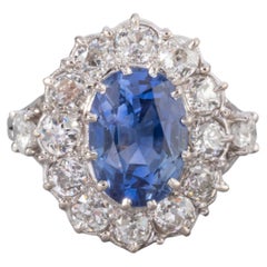 Certified 6.78 Carats Sapphire and 2 Carats Diamonds French Vintage Ring