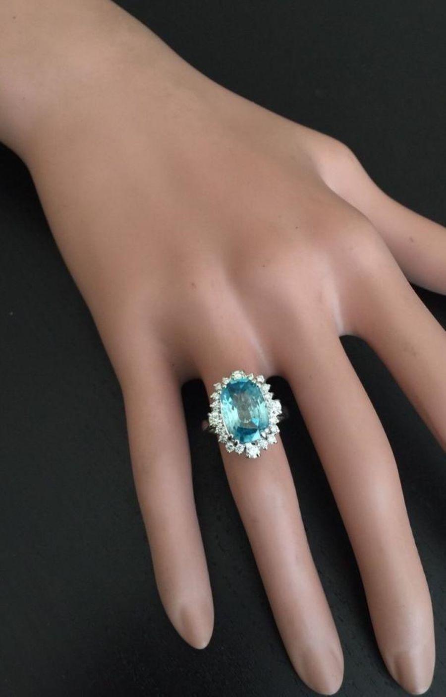 Ring aus 14 Karat massivem Weißgold mit 6,75 Karat natürlichem, sehr schönem Zirkon und Diamant im Angebot 1