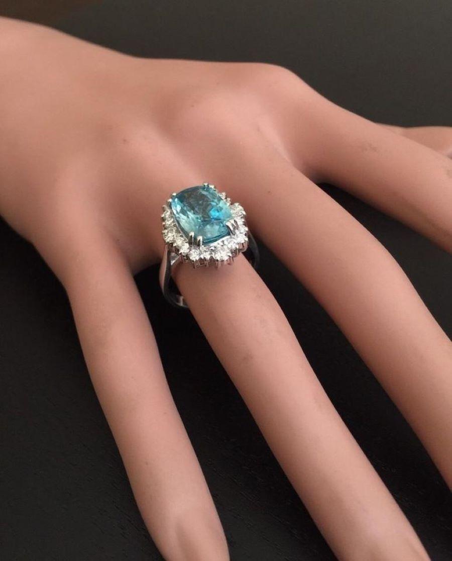 Ring aus 14 Karat massivem Weißgold mit 6,75 Karat natürlichem, sehr schönem Zirkon und Diamant im Angebot 2
