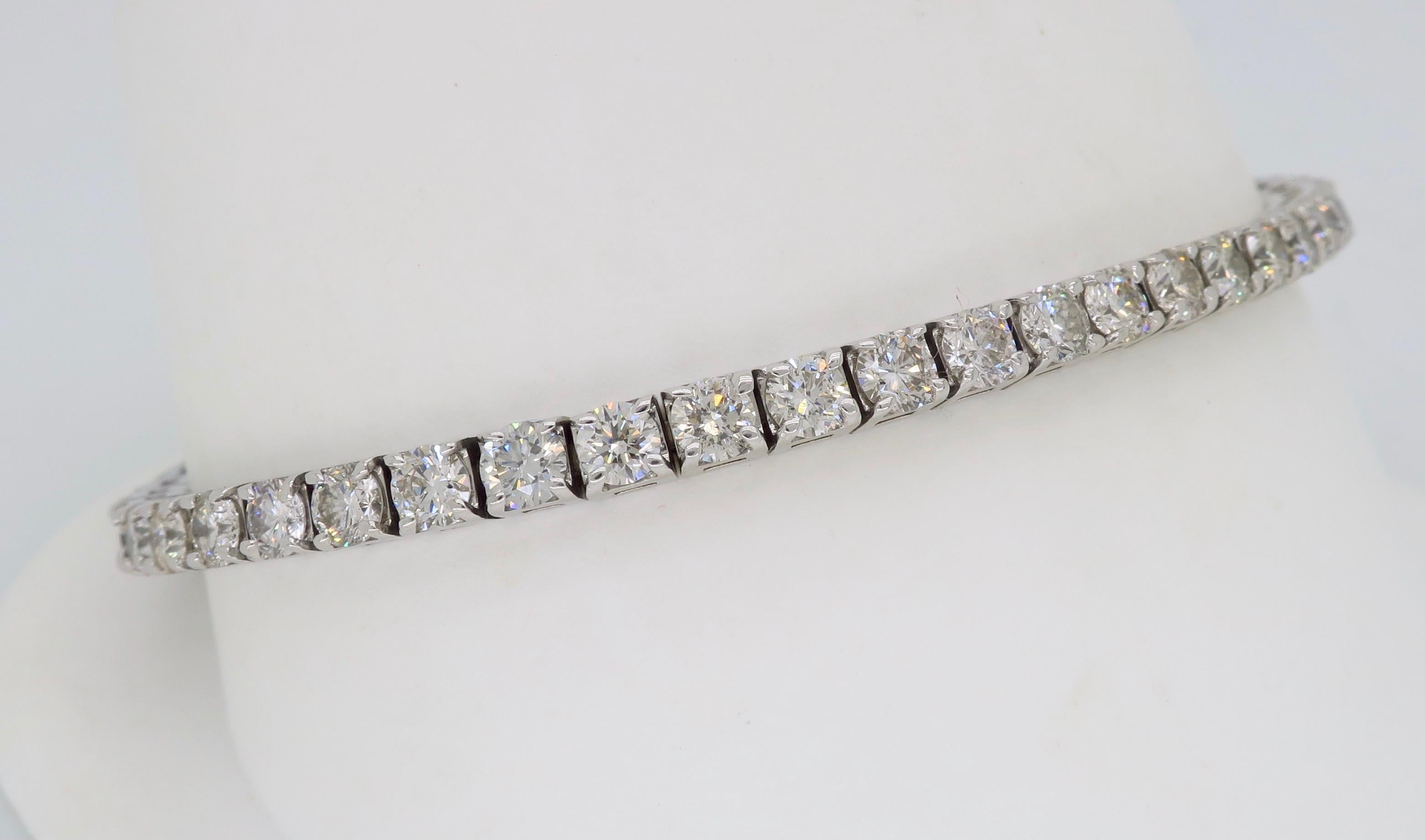 Women's 6.75 Carat Diamond Tennis Bracelet