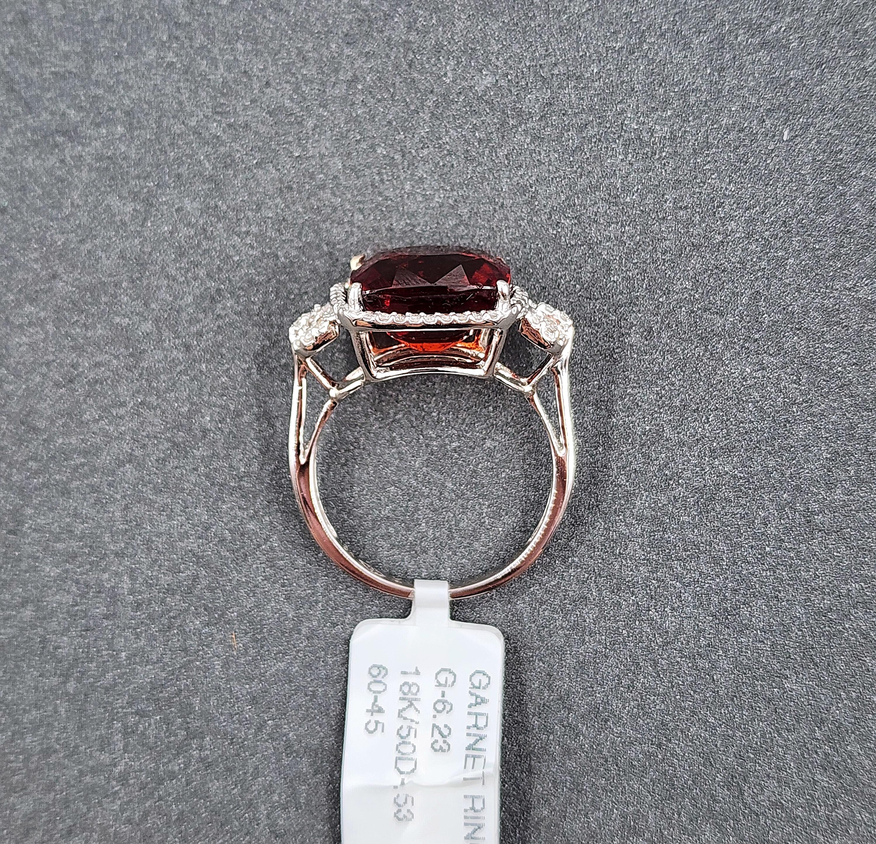 6.76 Karat natürlicher Granat & Diamantring im Angebot 1