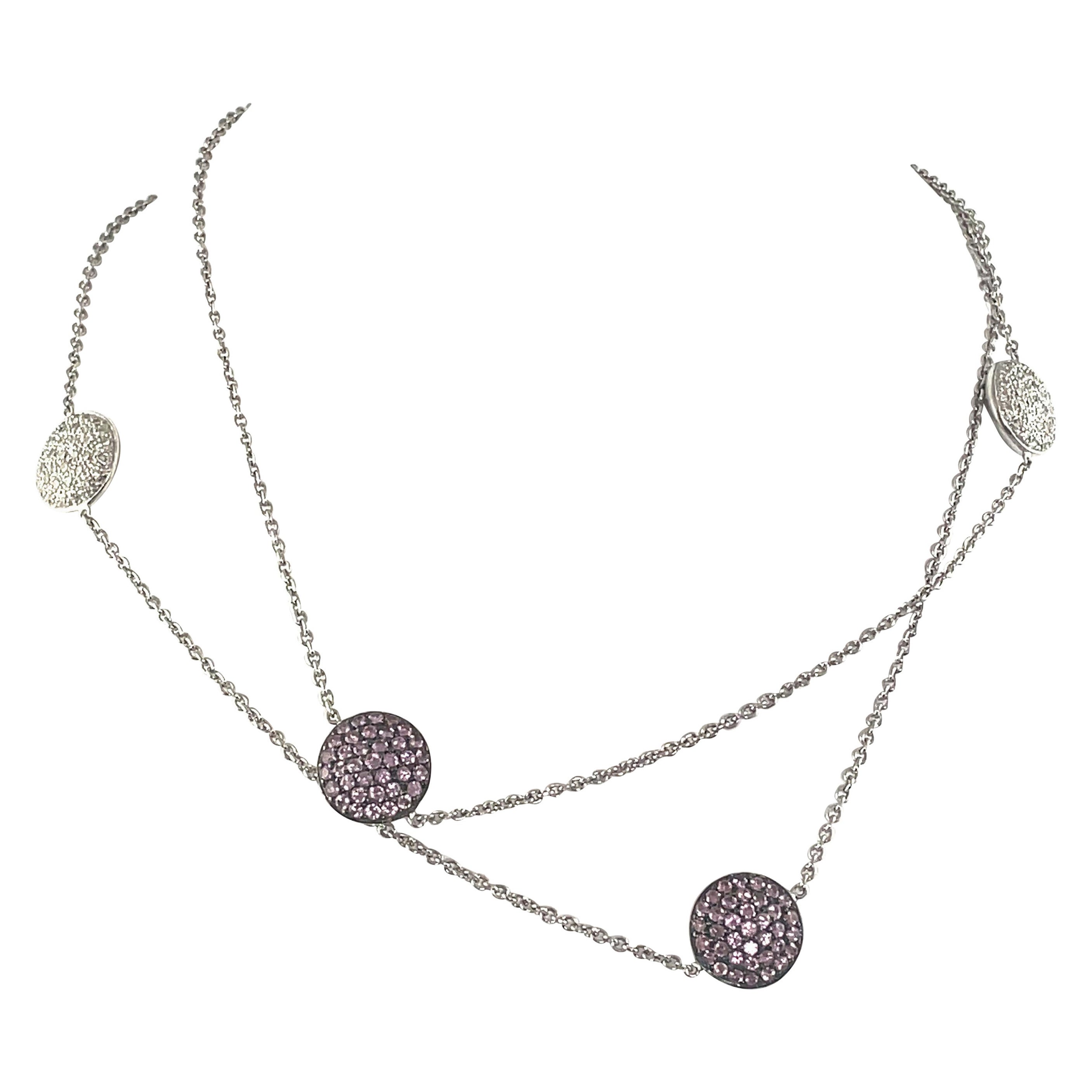 Collier pavé de saphirs roses de 6,76 carats et de diamants en or blanc 18 carats et rhodium noir