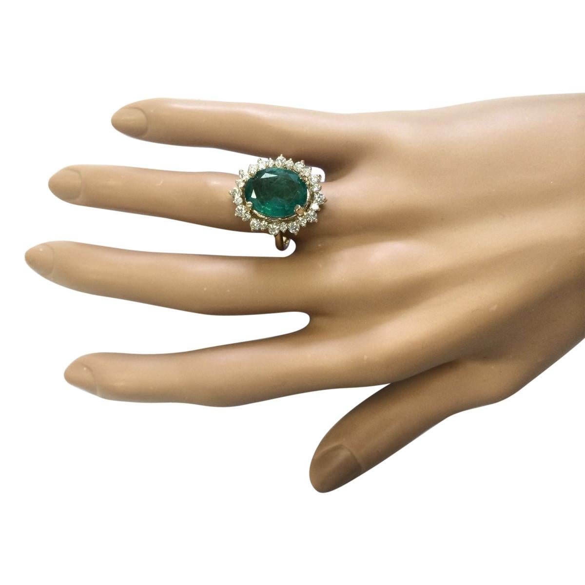 Women's 6.77 Carat  Emerald 18 Karat Yellow Gold Diamond Ring For Sale