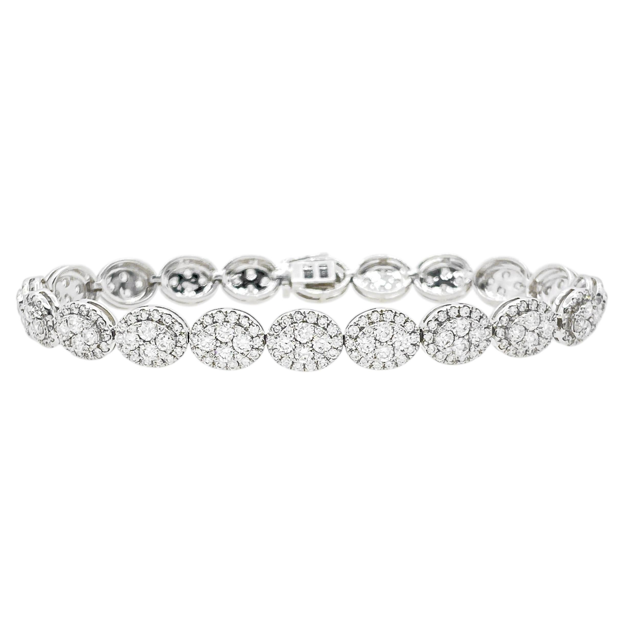 6.79 Carat Diamond Cluster Bracelet Fine Jewelry, Modern Design, 18K White Gold