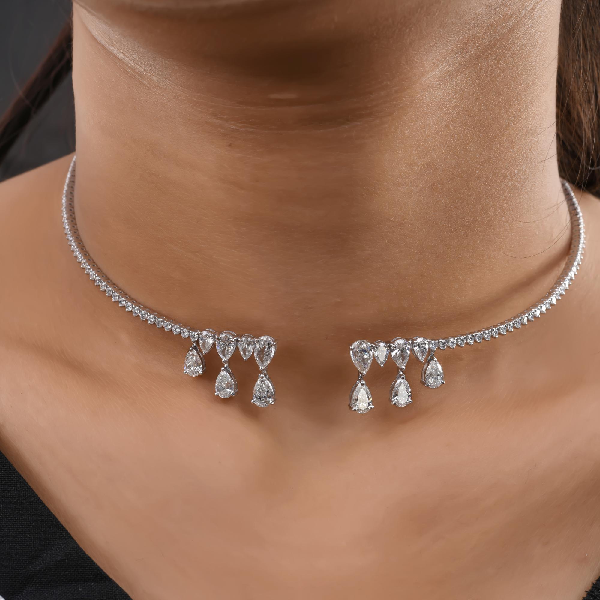 Diese 6,79 Karat SI Clarity HI Color Diamond 18 Karat Weißgold Choker Halskette verfügt über runde Diamanten in der Drehmoment-Halskette mit Birne geschliffenen Diamanten baumeln unten in der vorderen offenen Enden besetzt. 
Diamanten sind ein
