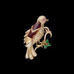 6.79 Carat Tourmaline Diamond 18 Karat Gold Bird Vintage Style Pendant Brooch