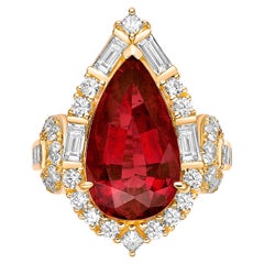 Sunita Nahata Rubelita 6.79 ct. Anillo Fantasía en 18KYG con Diamante.