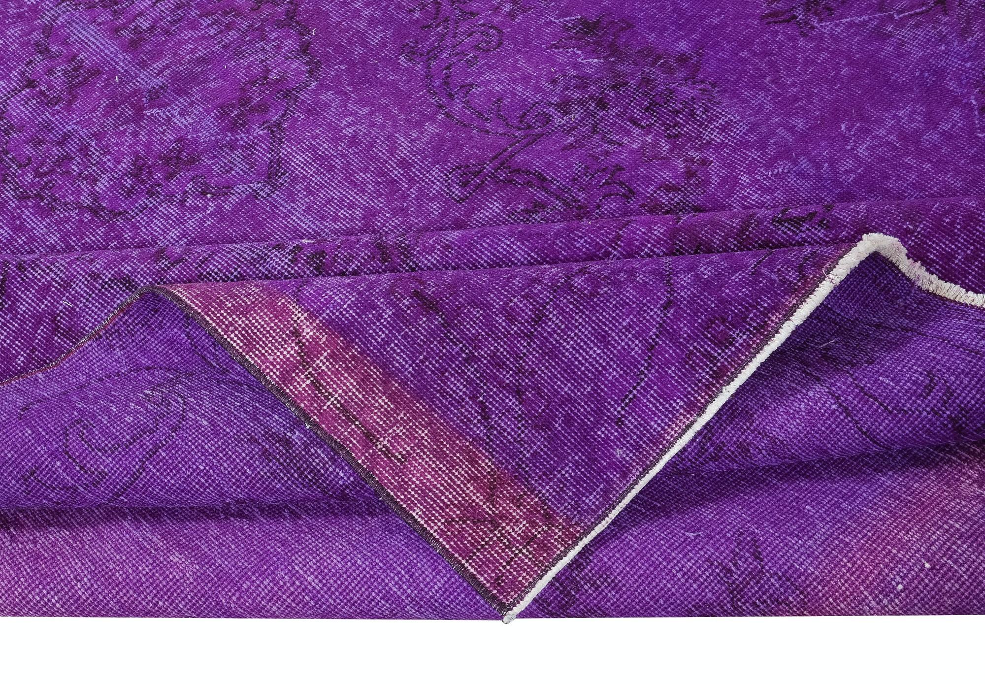 6.7x10 Ft Handmade Turkish Rug, Modern Violet Purple Carpet, Bohemian Home Decor In Good Condition For Sale In Philadelphia, PA