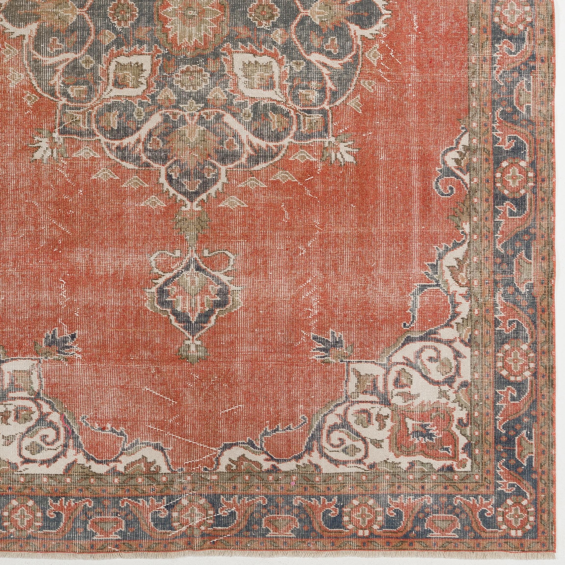 6.7x10.2 Ft handgeknüpfter türkischer Oushak-Teppich im Vintage-Stil mit Blumenmedaillon-Design (Handgeknüpft) im Angebot
