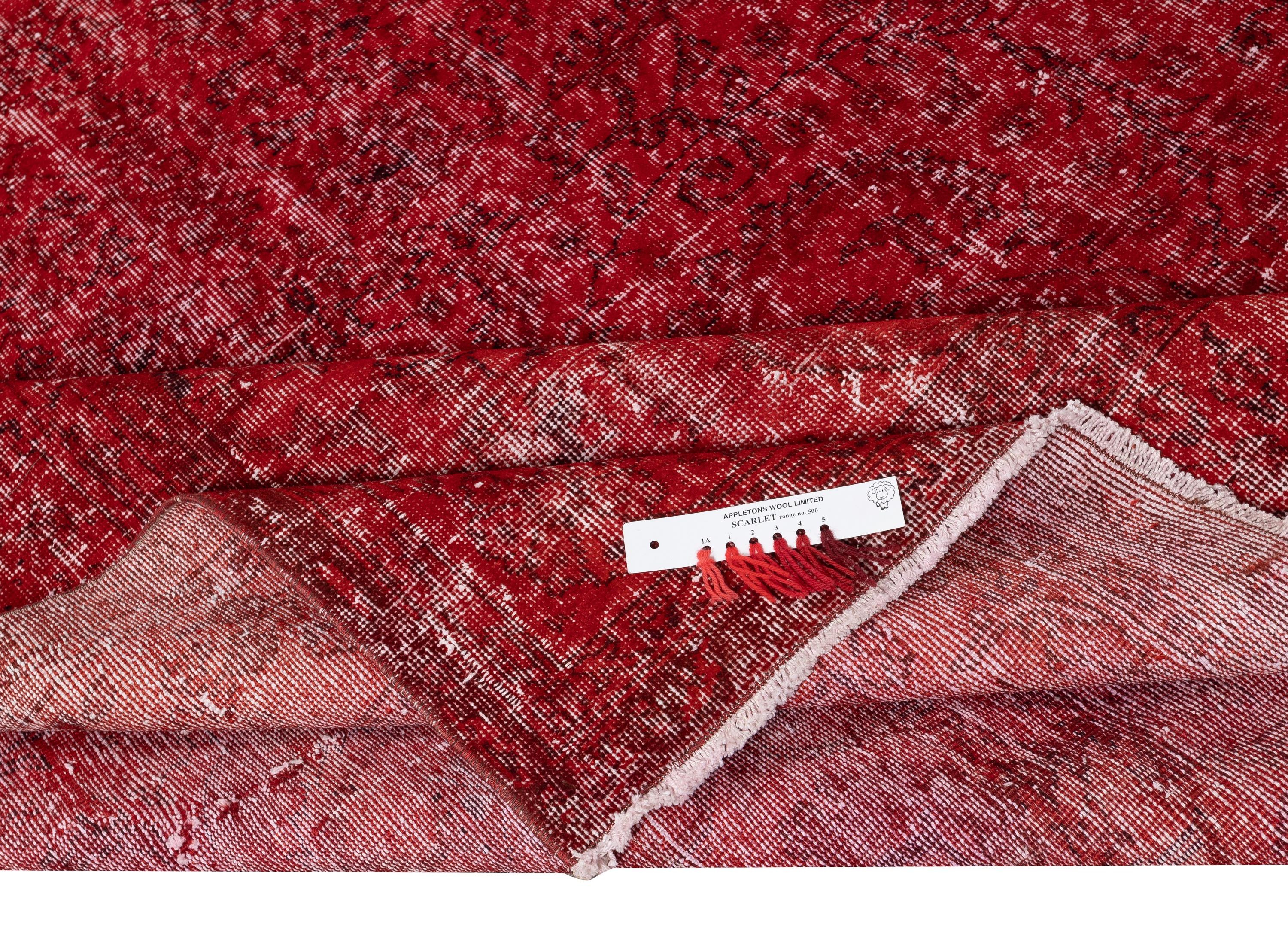 6.7x10.3 Ft Vintage Handmade Türkisch Teppich Overdyed in Rot für moderne Innenräume (Moderne) im Angebot