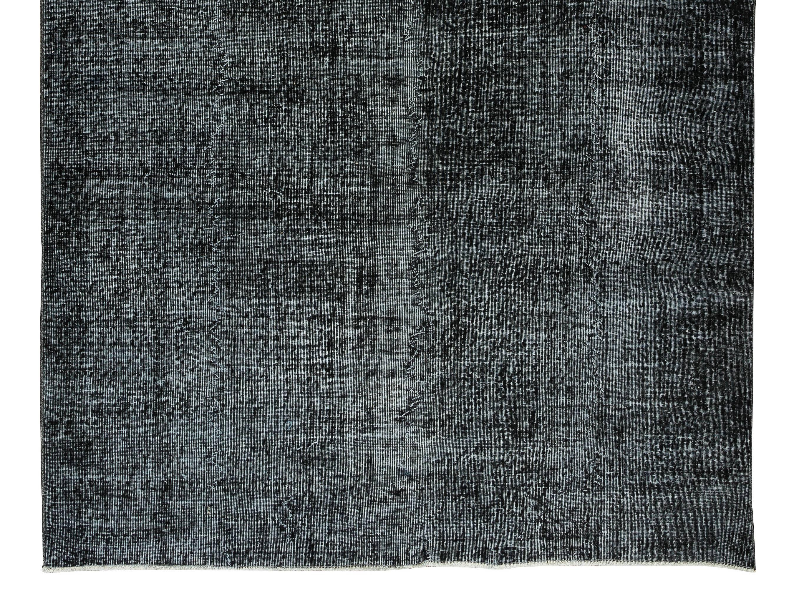 6.7x10.4 Ft Handgefertigter türkischer Vintage-Teppich in Schwarz, überzogen für Modern Interior (Handgeknüpft) im Angebot