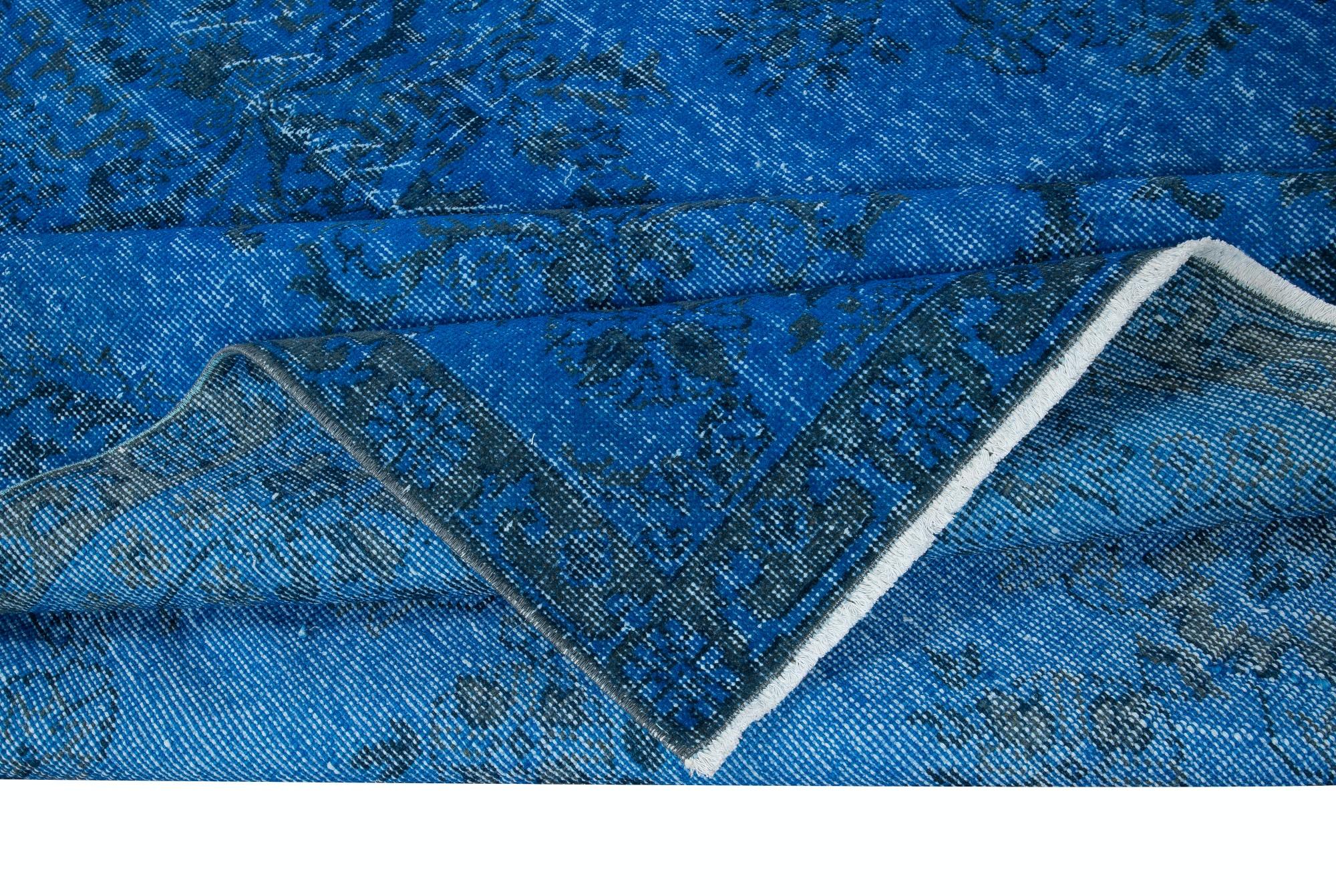 6.7x10.5 Ft Blue Modern Area Rug, Overdyed Carpet, Handmade Living Room Carpet In Good Condition For Sale In Philadelphia, PA