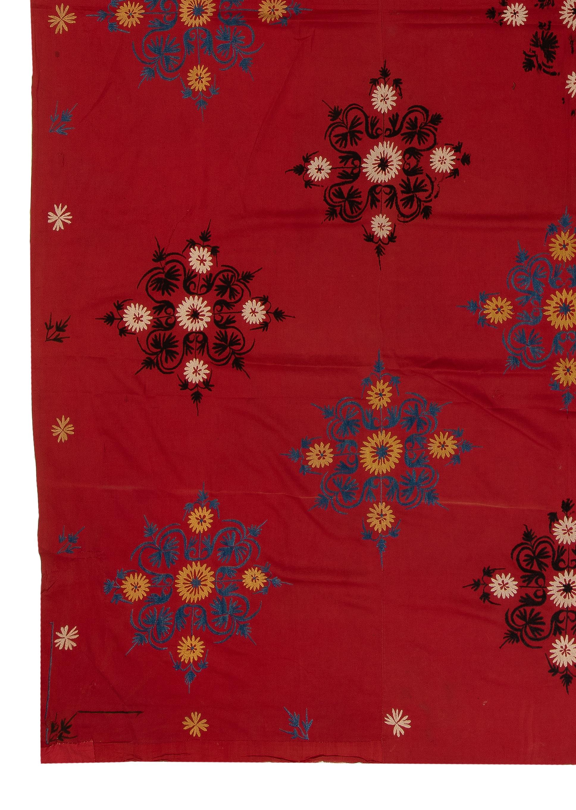 20th Century 6.7x8.7 Ft Hand Embroidered Silk Wall Hanging, Red Bedspread, Suzani Tablecloth For Sale