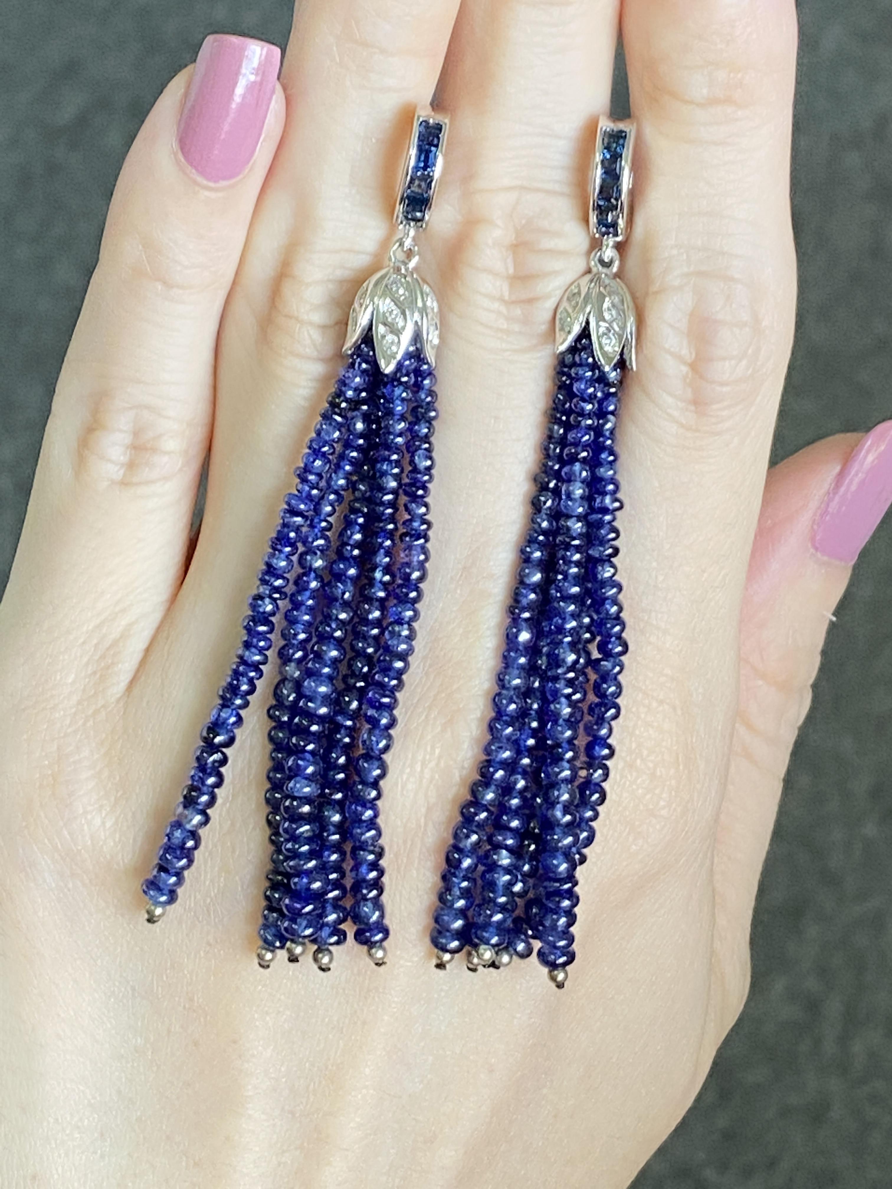 68 Carat Blue Sapphire Beads Dangle Earrings In New Condition For Sale In Bangkok, Thailand