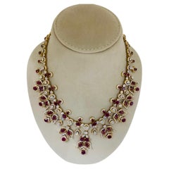 68 Carat Burma rubies and diamond Necklace 18k Yellow gold