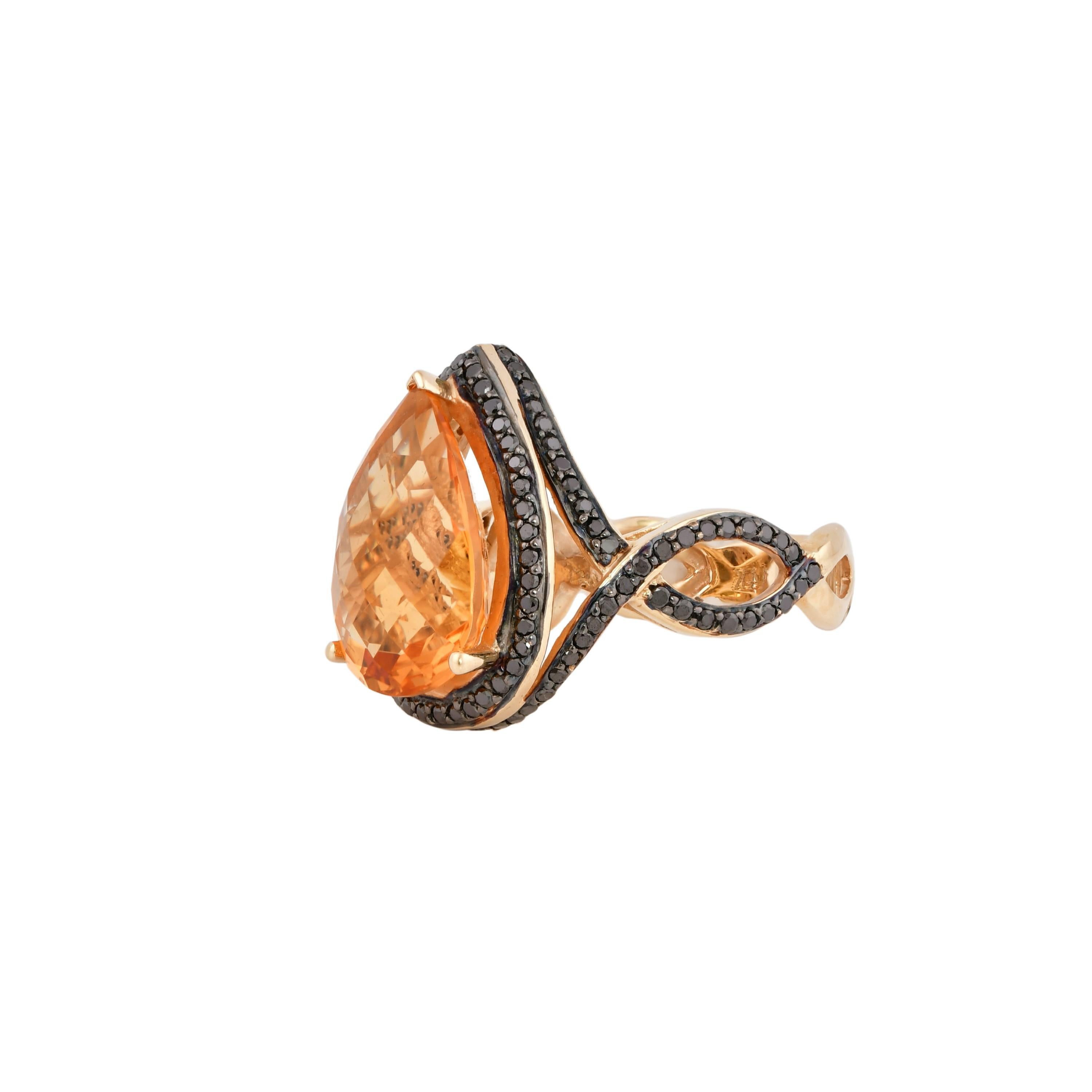 Contemporary 6.8 Carat Citrine and Black Diamond Ring in 14 Karat Yellow Gold For Sale