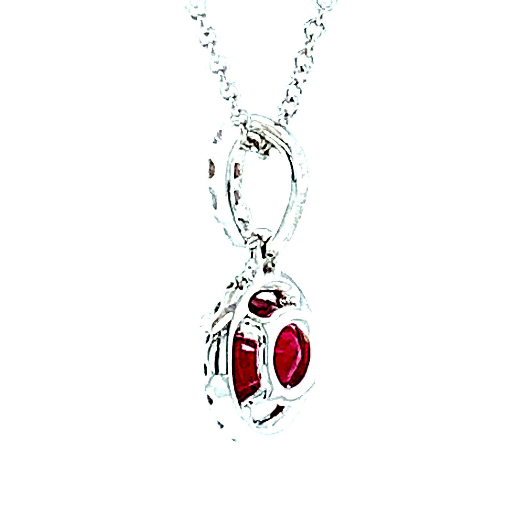 Collana aureola fluttuante in oro bianco con rubini e diamanti da .68 carati In condizioni Nuovo in vendita a Los Angeles, CA