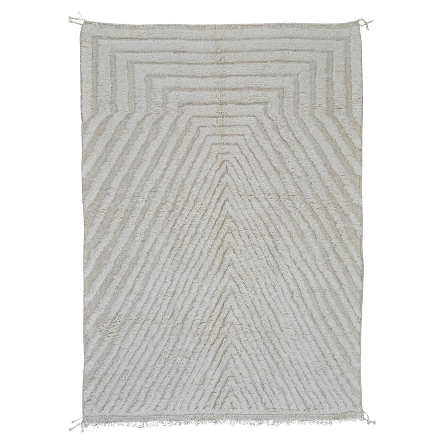 6’8” x 9’6” Alisma Ivory Handmade Moroccan Wool Beni Ouarain Rug