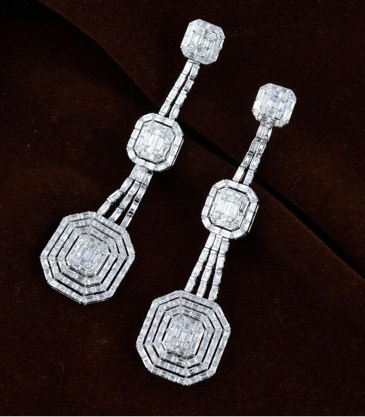 Meghna Jewels l6.80 Carat Baguette Diamond 14 Karat Gold Tiered Drop Earrings In New Condition For Sale In Hoffman Estate, IL