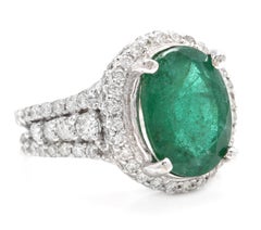 6.80 Carat Natural Emerald and Diamond 14 Karat Solid White Gold Ring