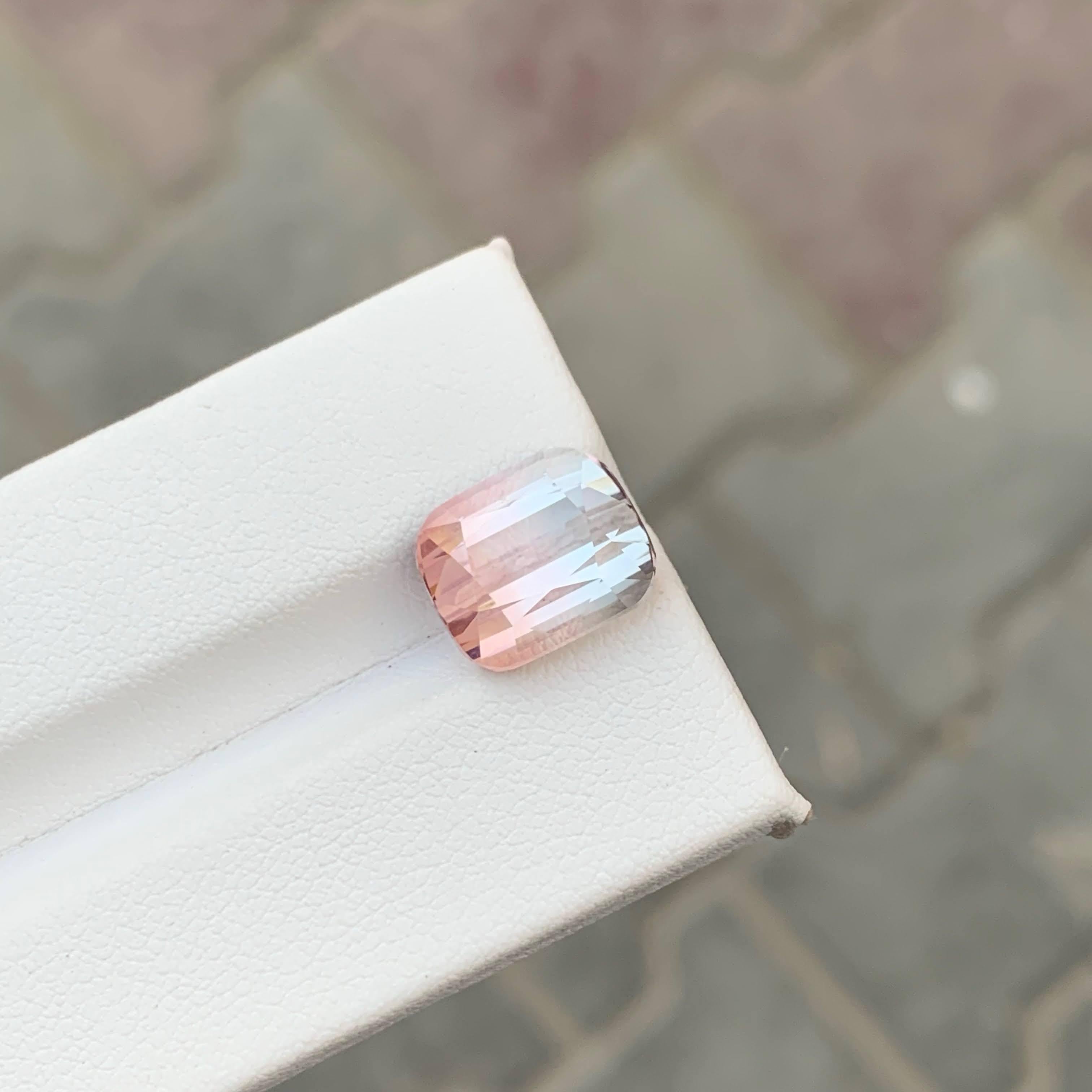 6.80 Carat Natural Loose Bi Color Tourmaline Stone Cushion Cut Afghan Gemstone (pierre précieuse afghane) Neuf - En vente à Bangkok, TH