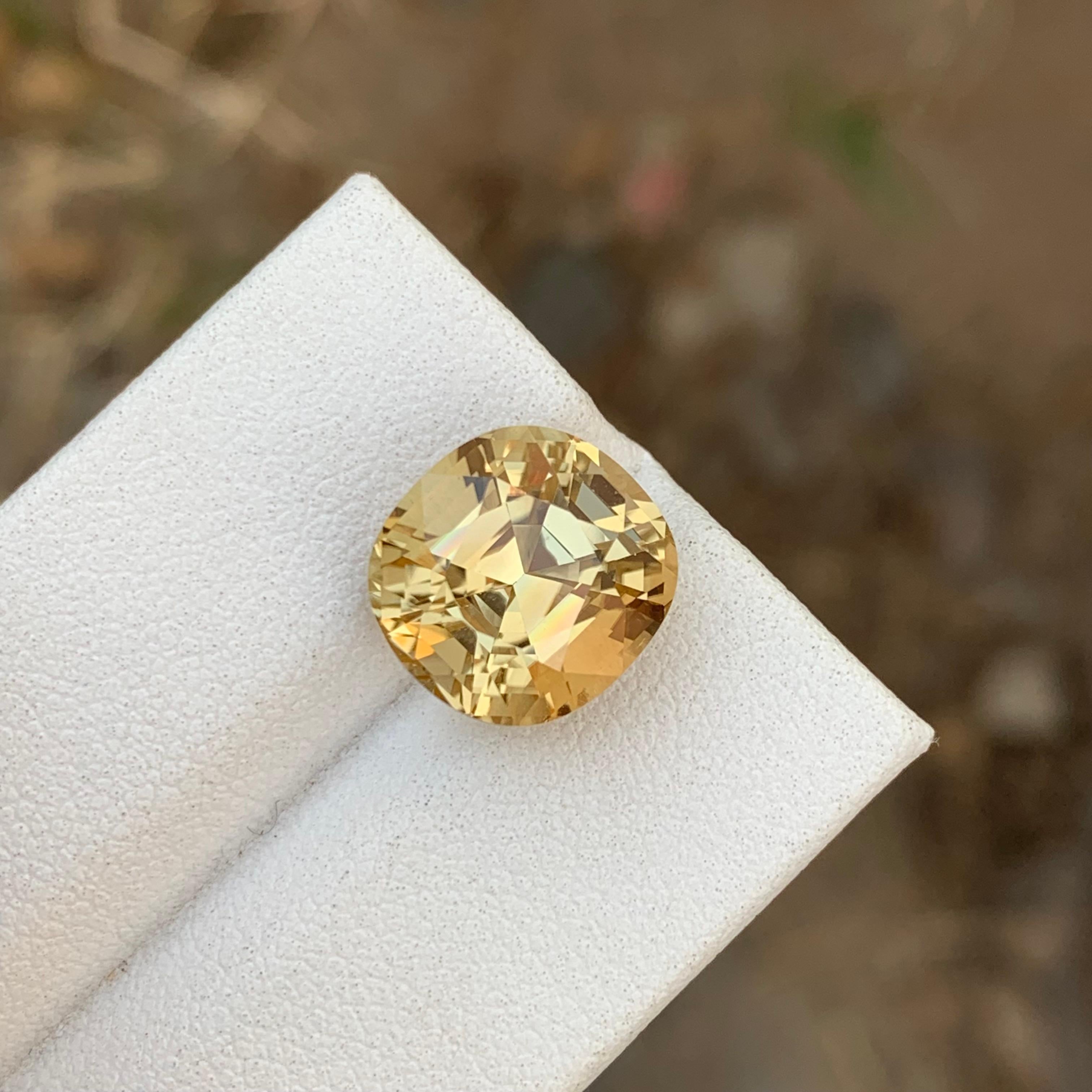 Bague en tourmaline jaune canari naturelle non traitée de 6,80 carats en vente 7