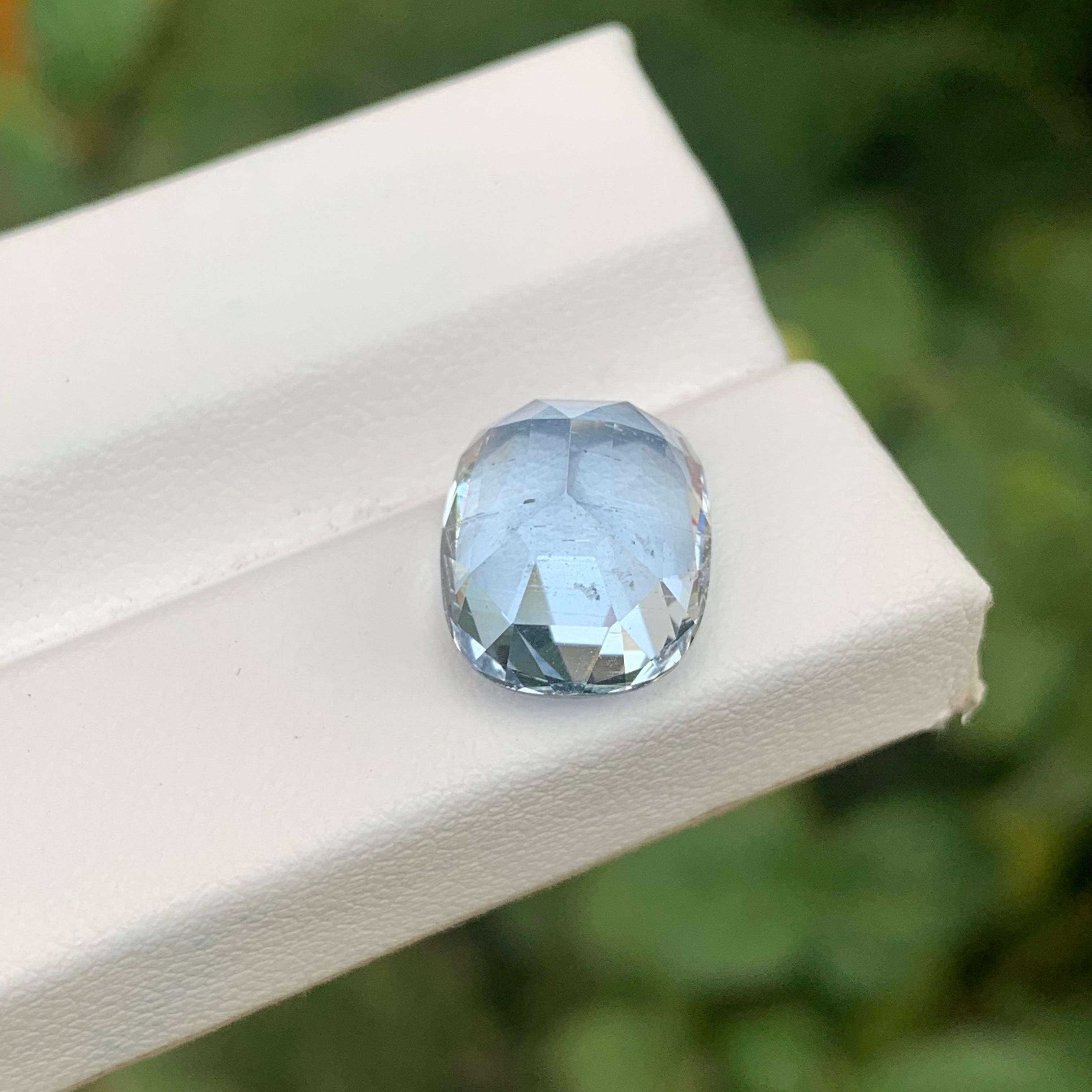 6.80 Carat Natural Loose Goshenite Aquamarine Cushion Shape Gemstone For Sale 4
