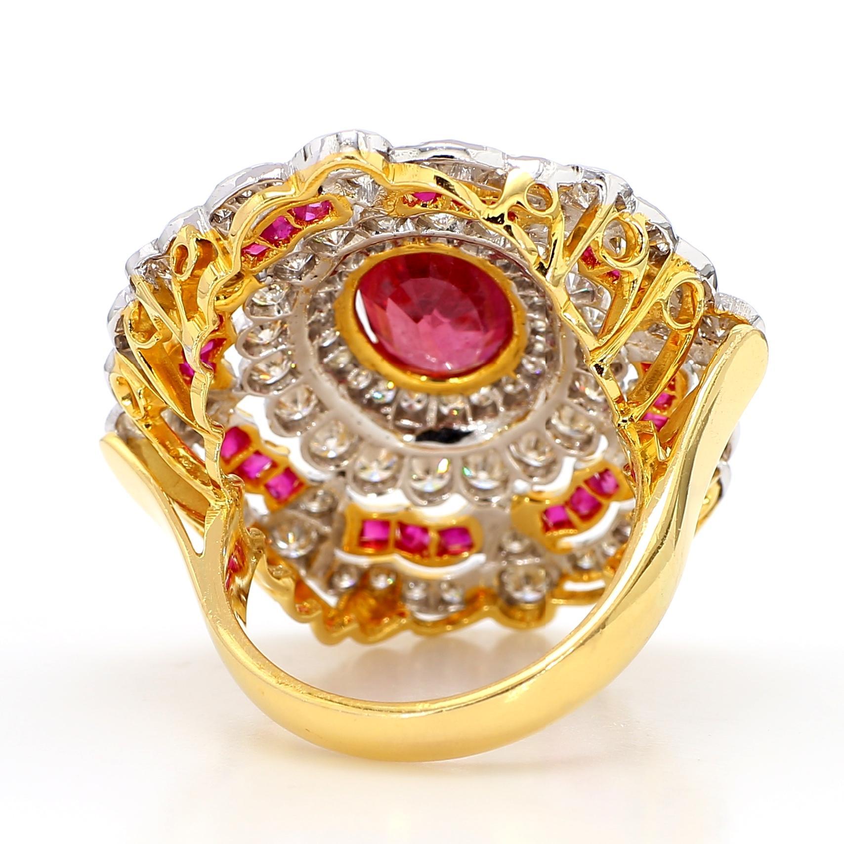 Bague en or 18 carats 6,80 carats rubis et 2,44 diamants Pour femmes en vente