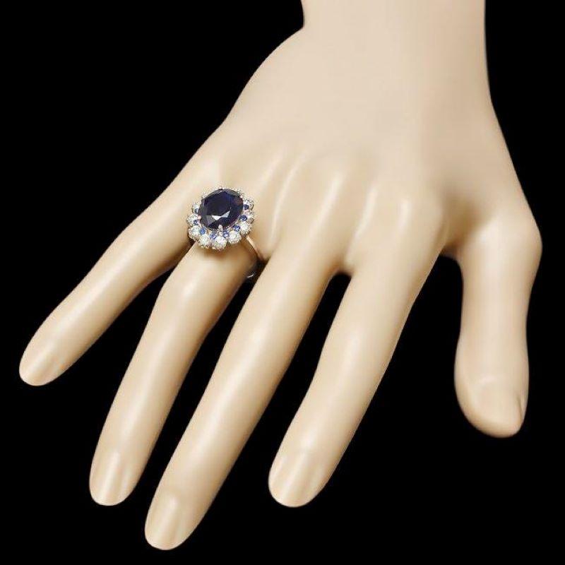 14 Karat massiver Weißgold Ring mit 6,80 Karat natürlichem blauen Saphir und Diamant im Zustand „Neu“ im Angebot in Los Angeles, CA