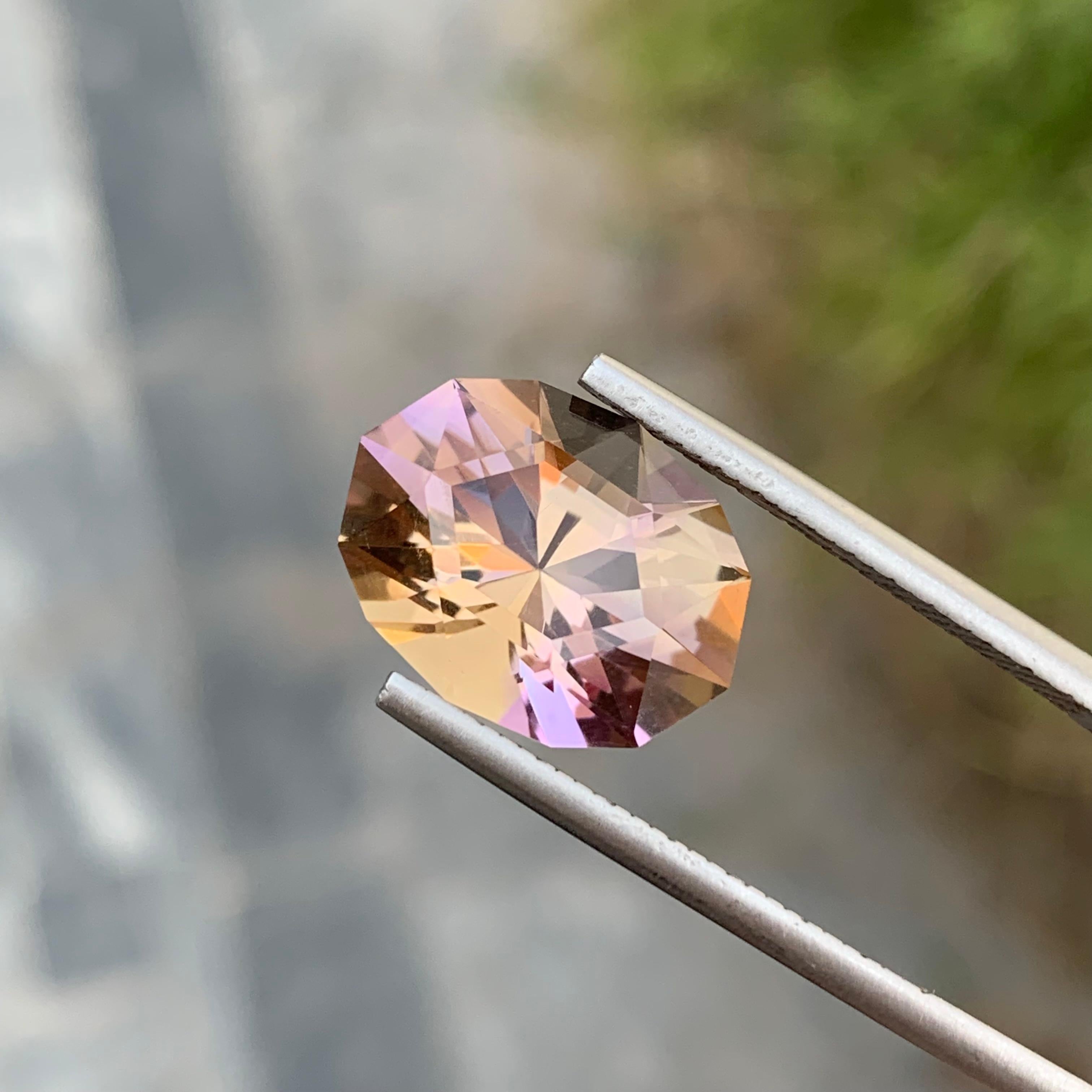 6.80 Carats Natural Loose Polygon Cut Ametrine Gem For Jewellery Making  In New Condition For Sale In Peshawar, PK