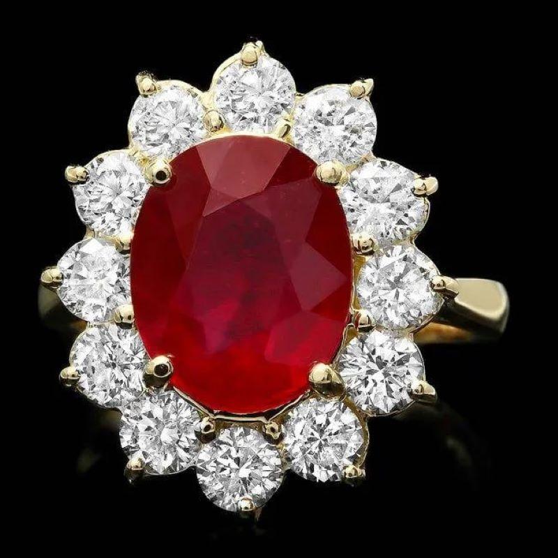Mixed Cut 6.80 Carats Natural Red Ruby and Diamond 14K Solid Yellow Gold Ring For Sale
