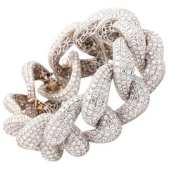 68.09 Carat Round Brilliant Cut Pave Link Bracelet