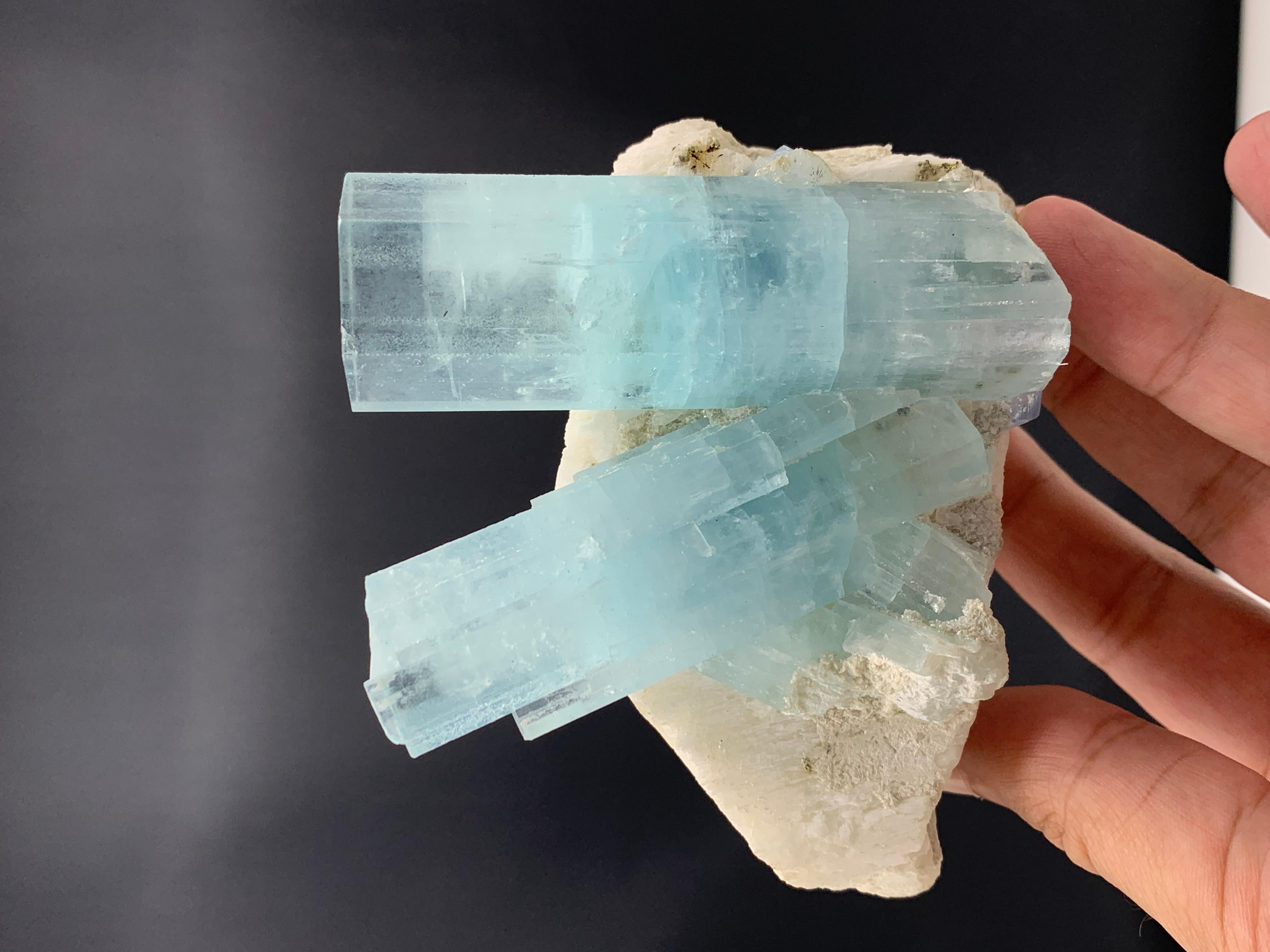 681.51 Gram Pretty Dual Aquamarine Crystal Attached With Feldspar From Pakistan  For Sale 2