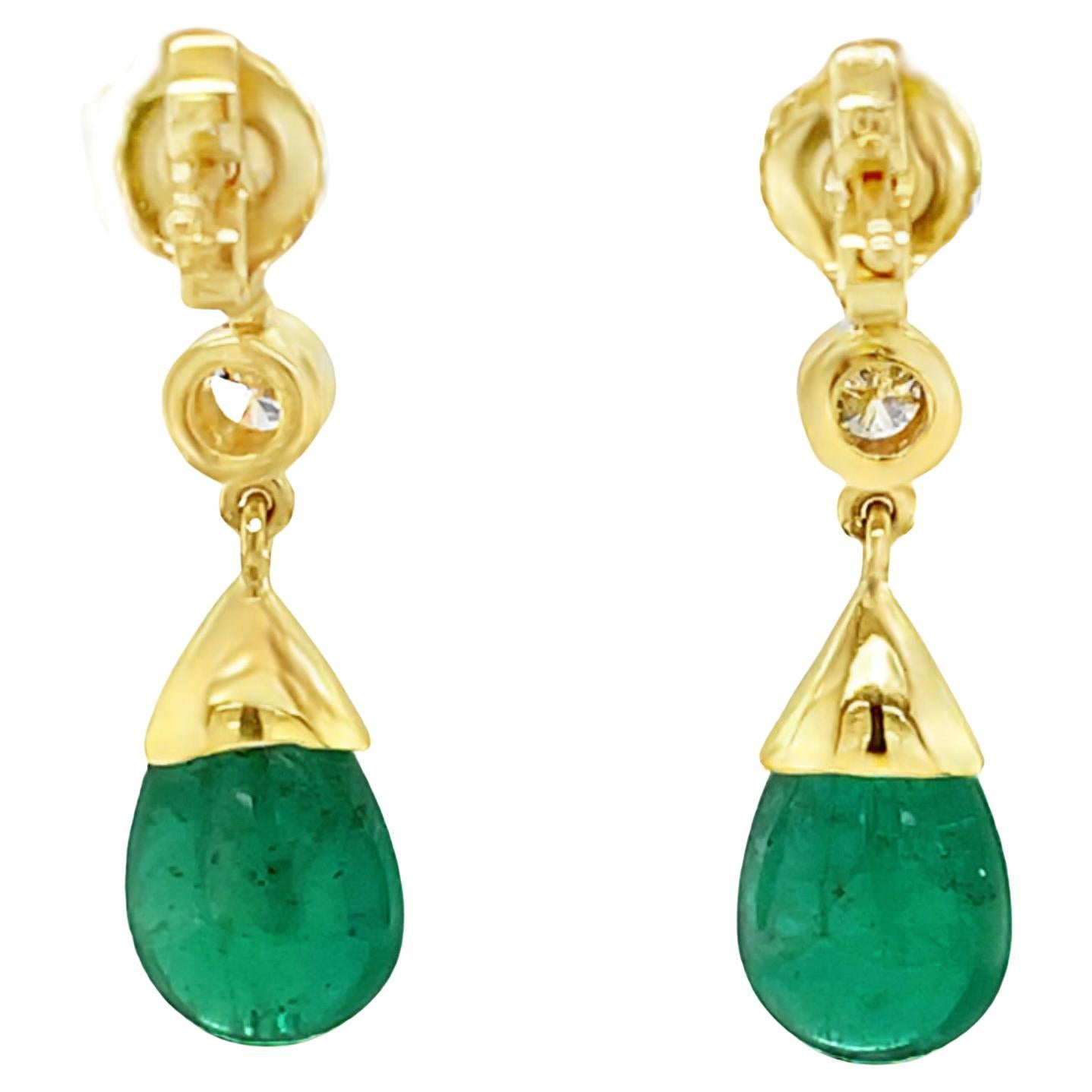 Artisan Emerald Drop and Diamond Dangle Earrings in Yellow Gold, 6.83 Carats Total For Sale