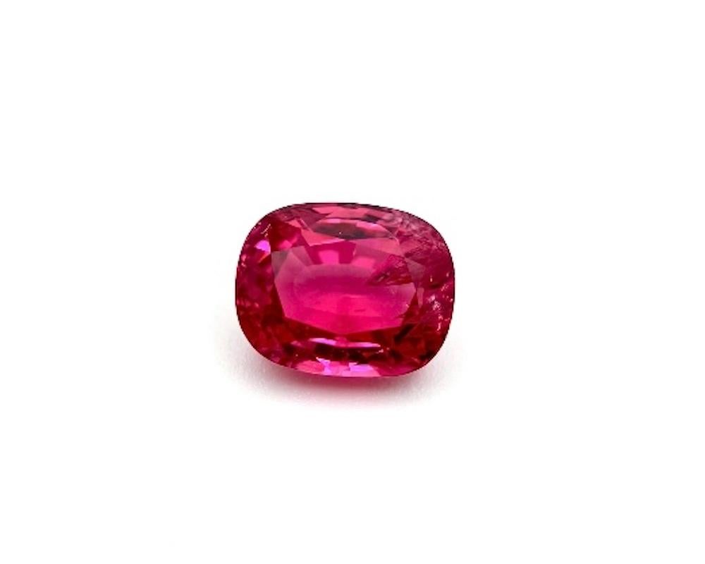 Unheated 6.83 Carat Pink Spinel Cushion, Loose Gemstone, GIA Certified In New Condition In Los Angeles, CA