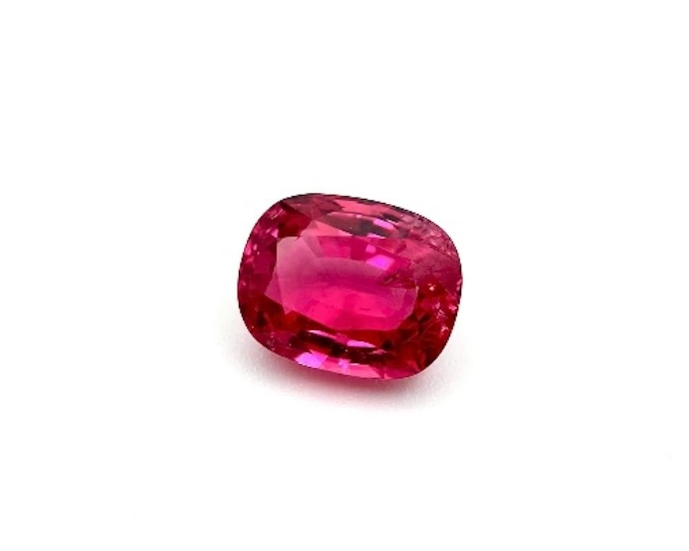 Women's or Men's Unheated 6.83 Carat Pink Spinel Cushion, Loose Gemstone, GIA Certified