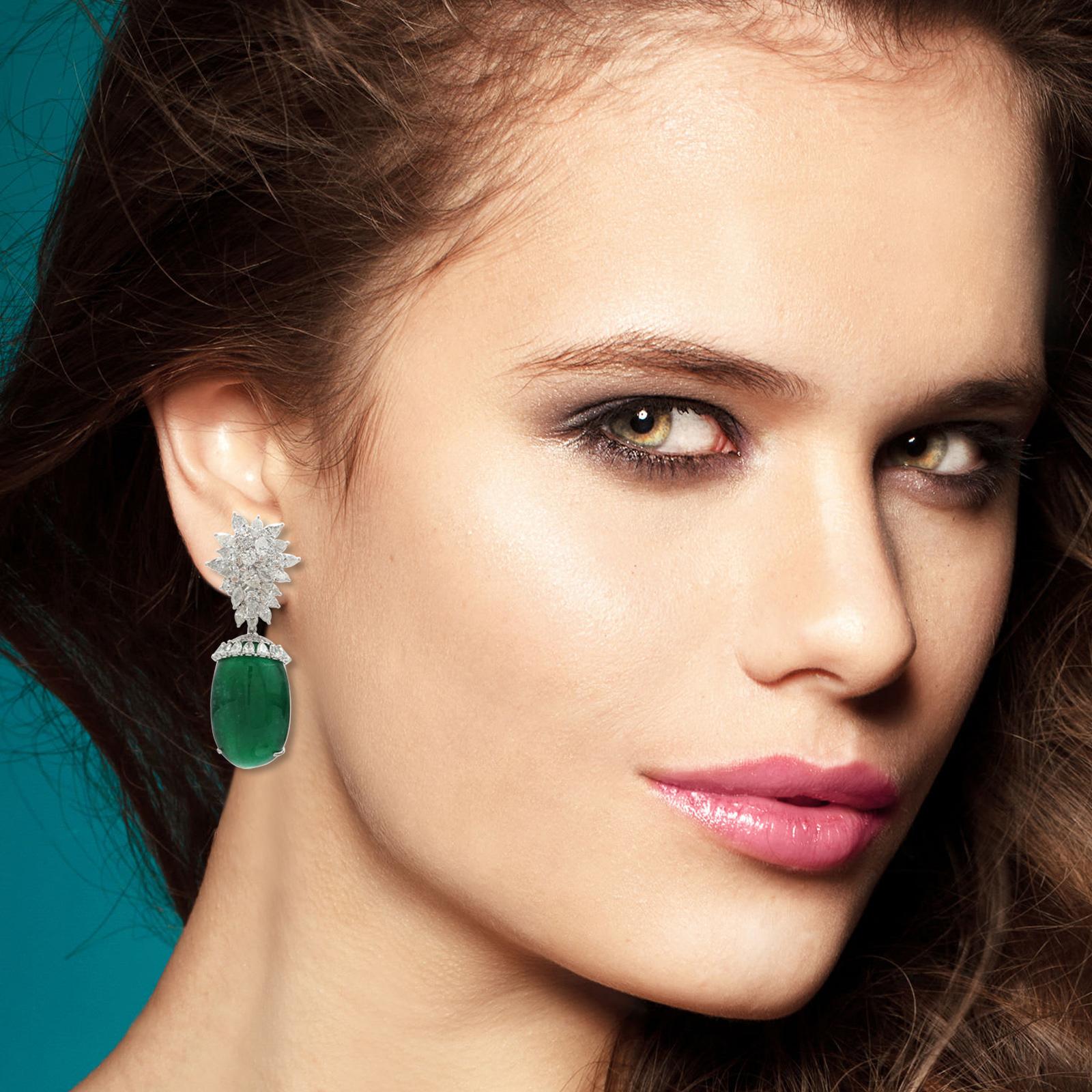 68.40 Carat Diamond Emerald 14 Karat White Gold Chandelier Earrings In New Condition For Sale In Hoffman Estate, IL