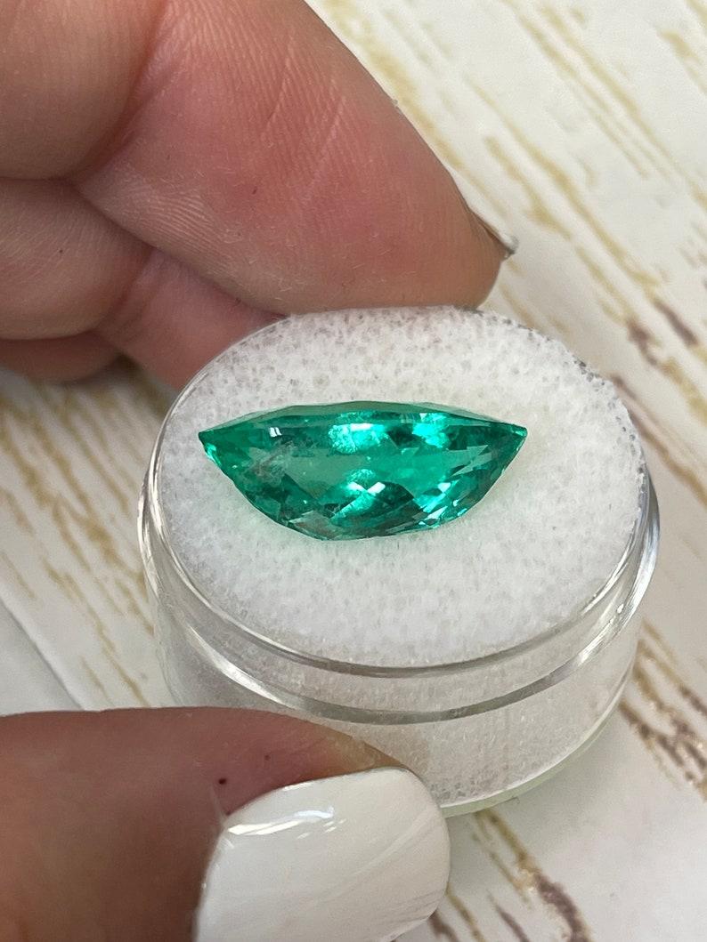 6.84cts 18.5x9 Natürlicher Grüner Marquise Kolumbianischer Smaragd - Erdgegrabener Edelstein im Angebot 2