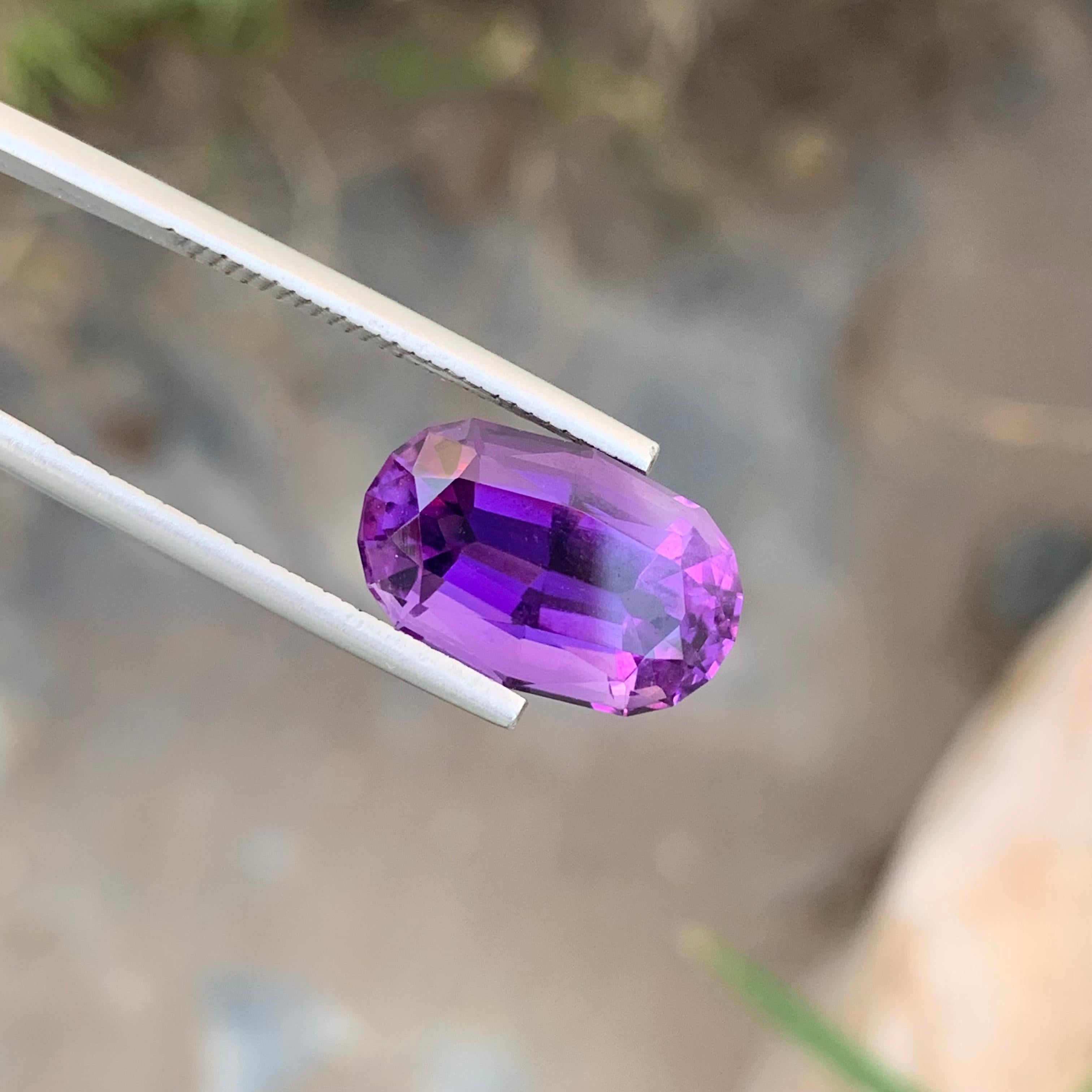 6,85 Karat natürlicher loser Amethyst in ovaler Form aus brasilianischem Minenschliff im Angebot 5