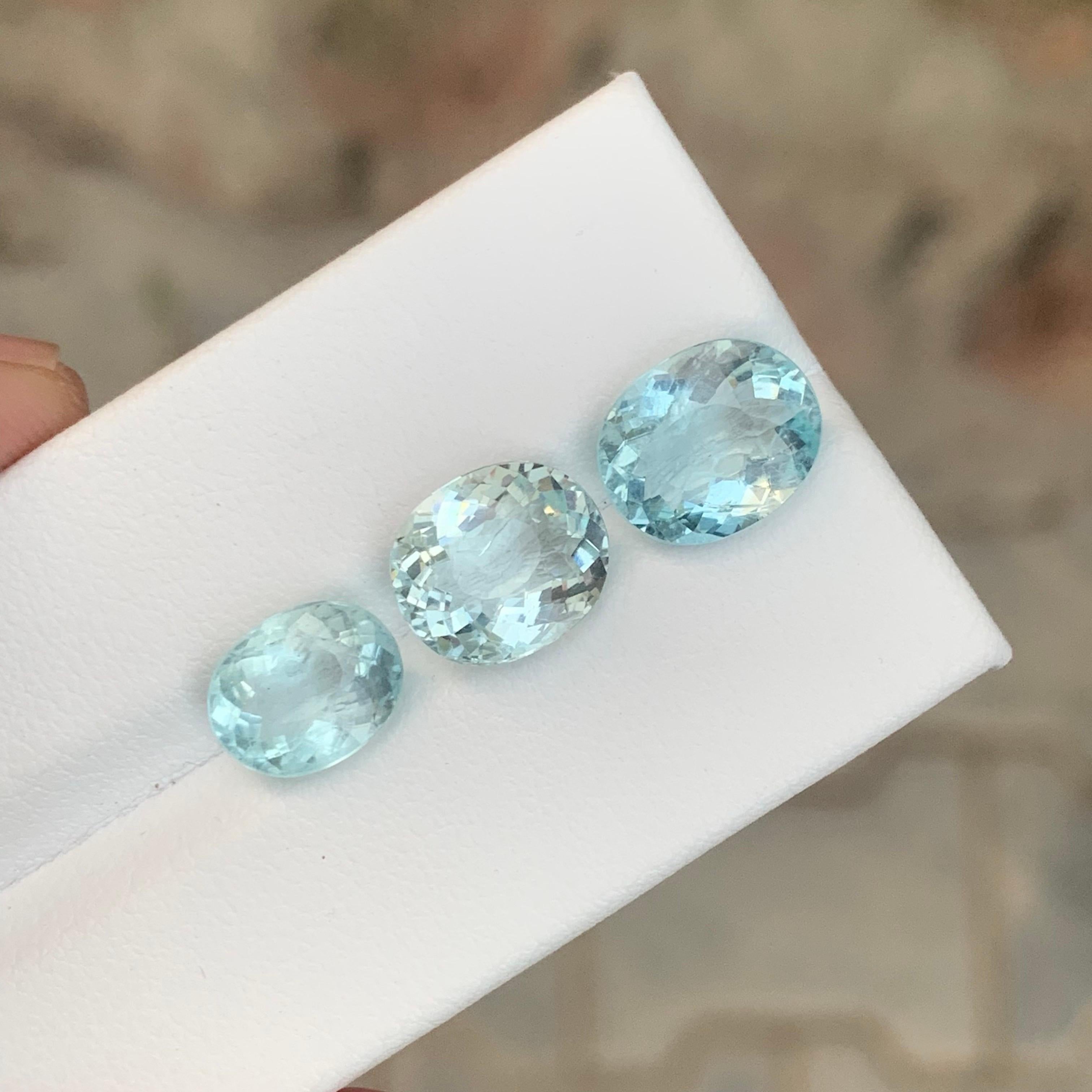 Juego de aguamarina suelta natural de 6,85 quilates procedente de una mina nigeriana Corte oval en venta