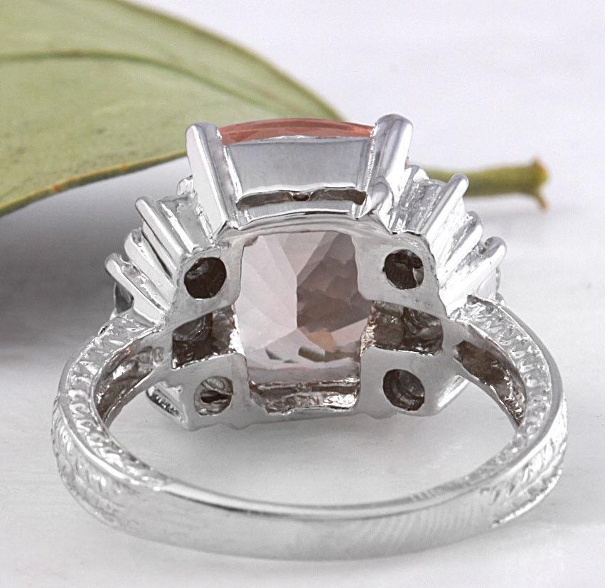 Exquisita Morganita Natural de 6,65 Quilates y Diamante Anillo de Oro Macizo de 14 Kilates en venta 2