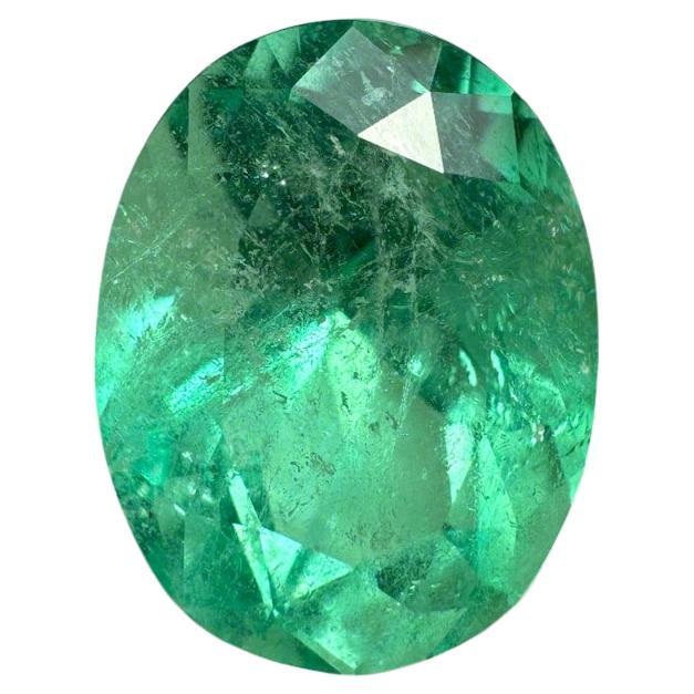 6,86 Quilates Esmeralda Colombiana Verde Primavera Talla Oval - Gema Natal de Mayo