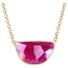 6.87 carat Faceted Hot Pink Ruby Yellow Gold Drop Necklace, Lola Brooks 2023