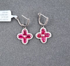Pendientes de Rubí de Birmania Natural y Diamantes de 6,87 ct