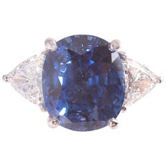 6.88 Carat Blue Sapphire 1.02 Carat Diamond Ring