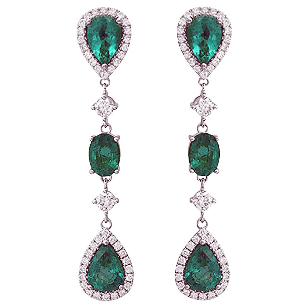 6.89 Carat Colombian Emerald and 1.79 Carat Diamonds 18 Karat Gold Drop Earrings