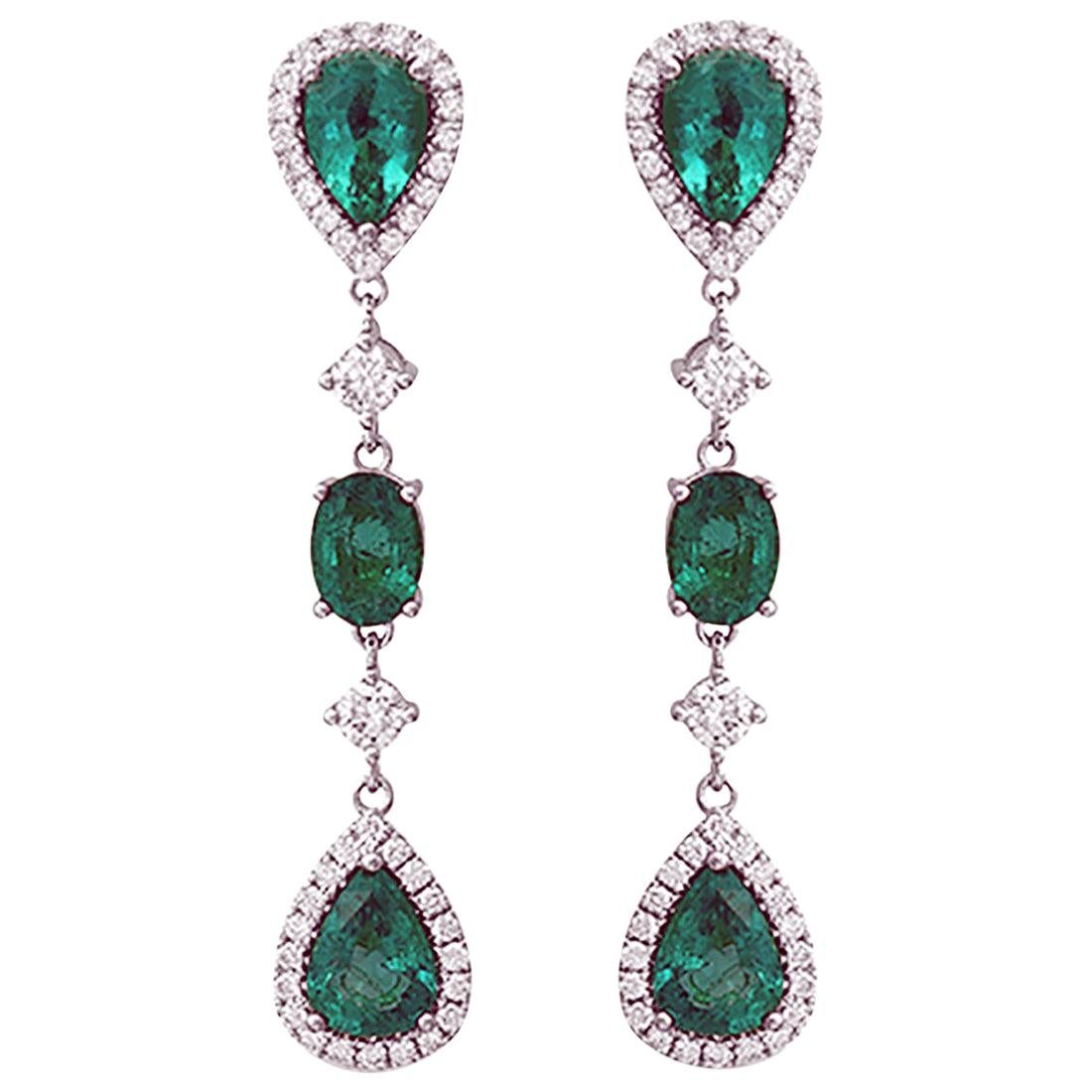 6.89 Carat Colombian Emerald and 1.79 Carat Diamonds 18 Karat Gold Drop Earrings For Sale